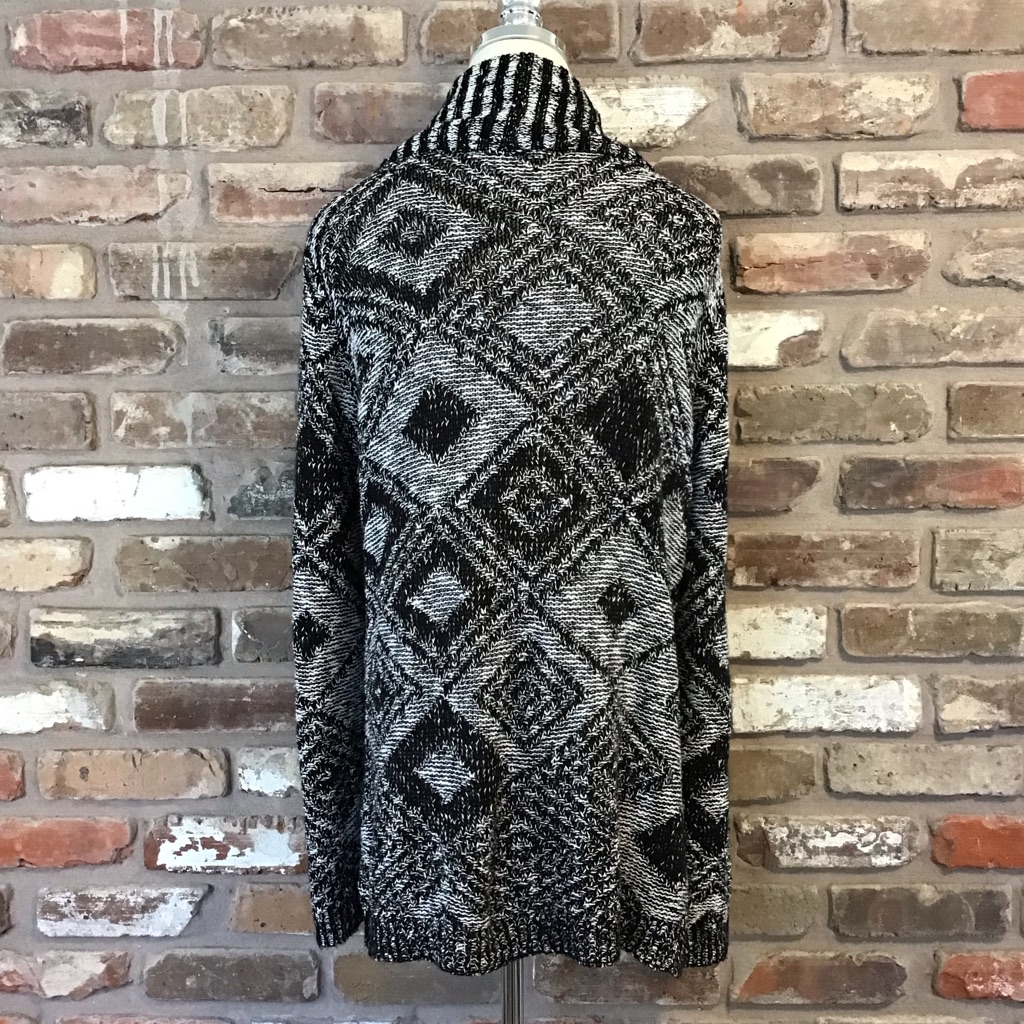 Olive Street Black & White Marled Aztec Shawl Collar Women's Cardigan Sweater Xl — image 4 of 7